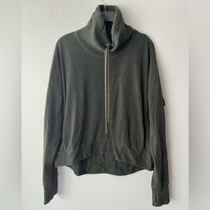 Sweaty Betty dark green Harmonise luxe funnel neck pullover sweatshirt Women’s S